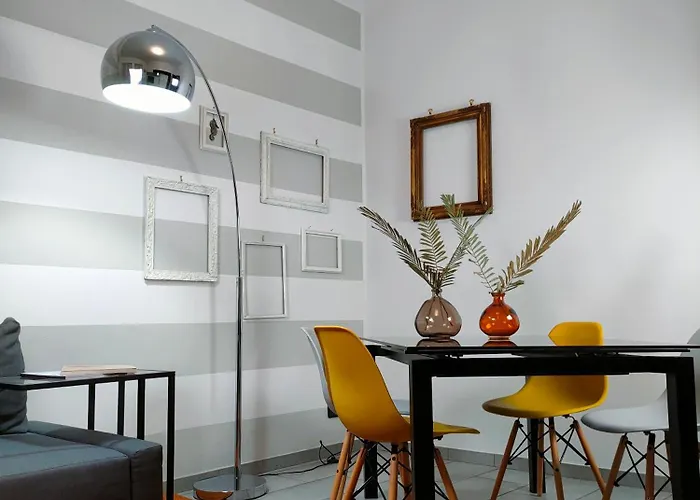 Apartment Elegant Smart